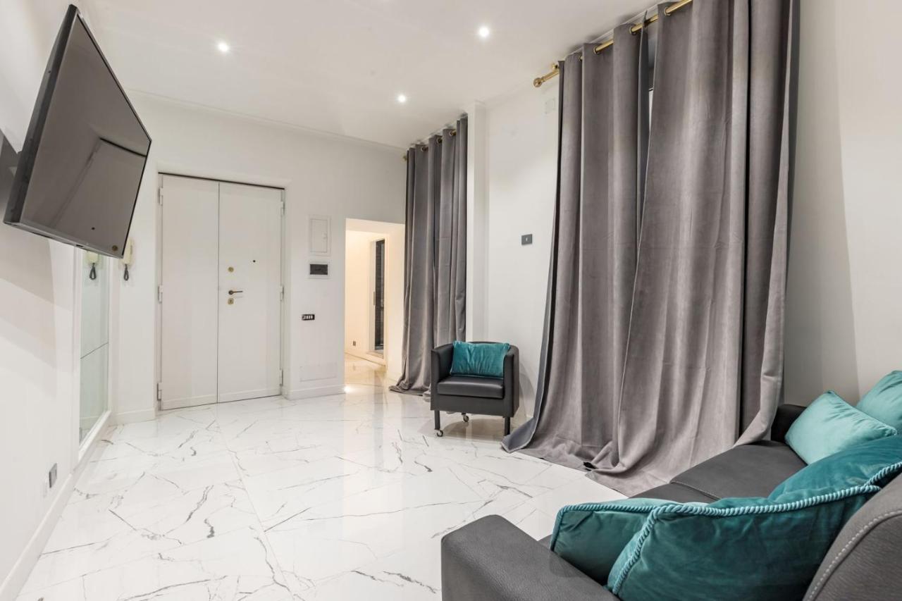Trevi Luxury Jacuzzi * Rom
